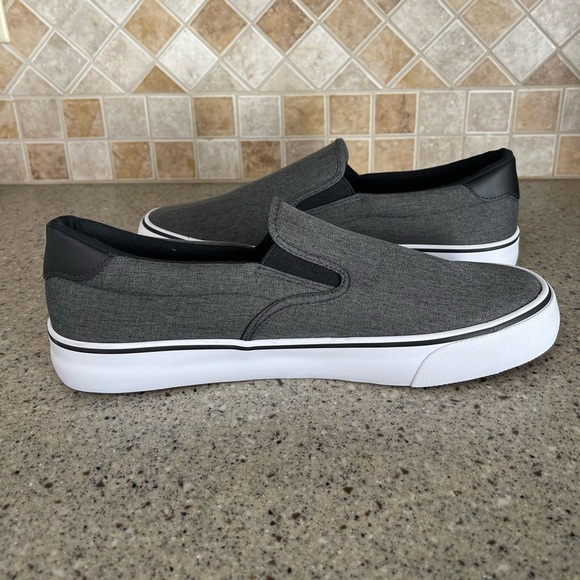 LUGZ Men’s Clipper Casual Slipon Loafer Sneaker Size 10 in Charcoal/Black/White - Picture 7 of 10